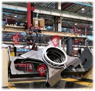 某重工行业的挖机履带架焊接 某重工行业的挖机履带架焊接